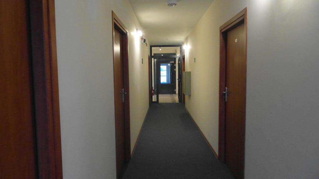 Hotel Julianow Varsó Kültér fotó