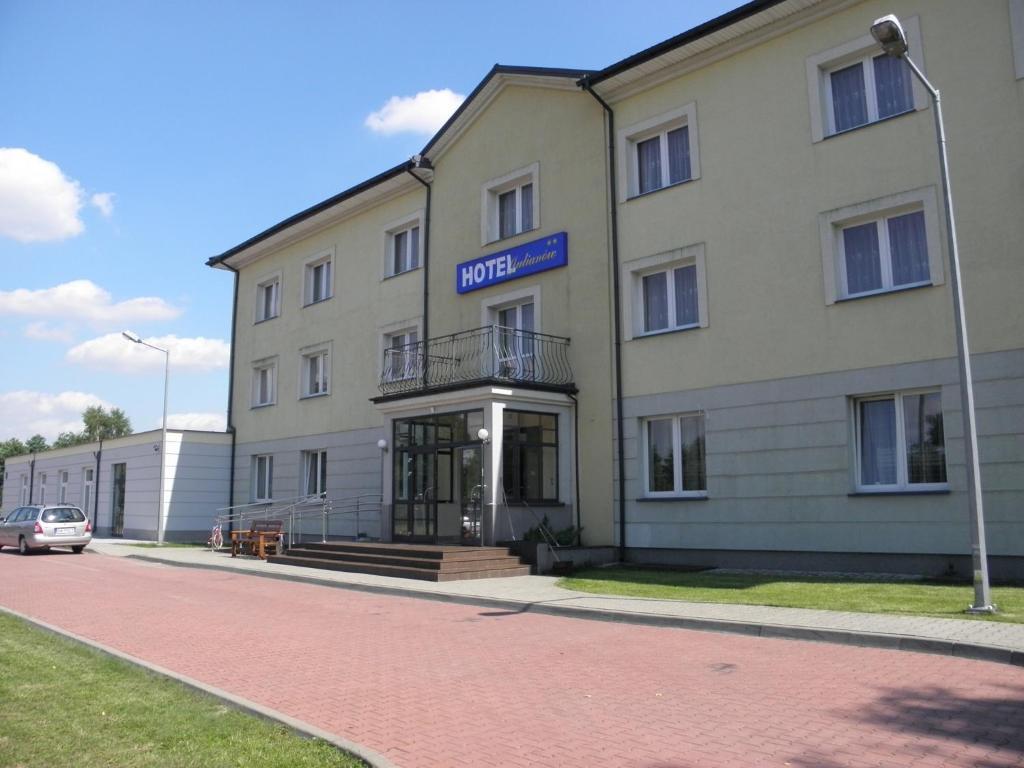 Hotel Julianow Varsó Kültér fotó