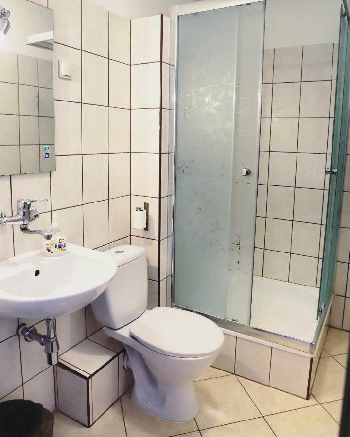 Hotel Julianow Varsó Kültér fotó