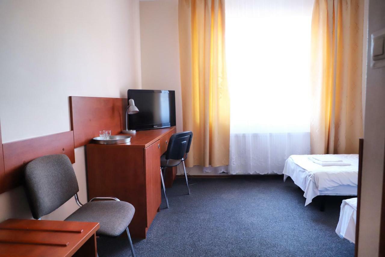 Hotel Julianow Varsó Kültér fotó